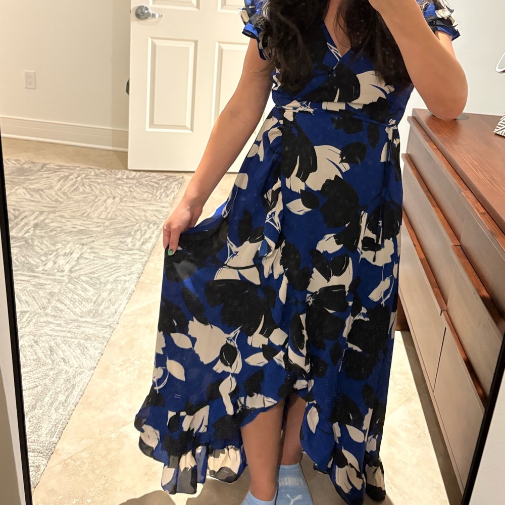 NWT Sugarlips Anthem Floral Califa Maxi Wrap Dress Medium - Picture 3 of 5